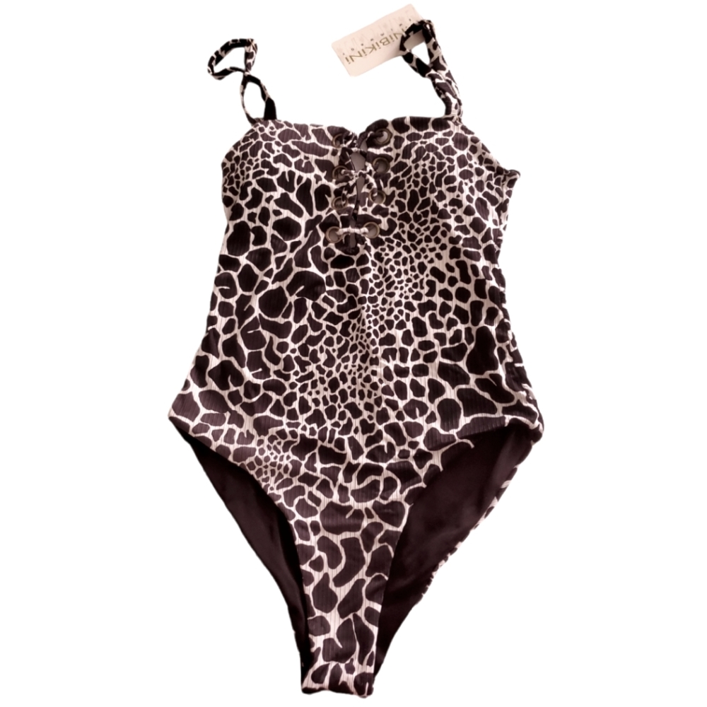 Snap a pic, One Piece Swimsuit and Black/White. Size S